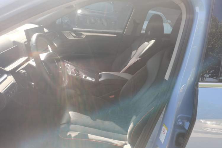Used Wey Macchiato 2021 1.5L DHT Master Edition Left Front Seat