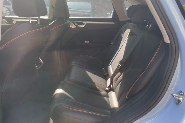 Used Wey Macchiato 2021 1.5L DHT Master Edition Left Rear Seat
