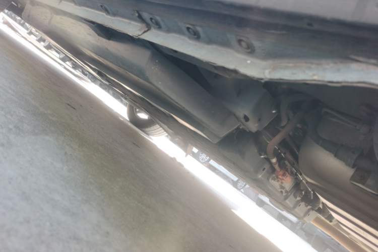 Used Wey Macchiato 2021 1.5L DHT Master Edition Left Side Sill