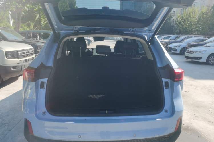 Used Wey Macchiato 2021 1.5L DHT Master Edition Trunk