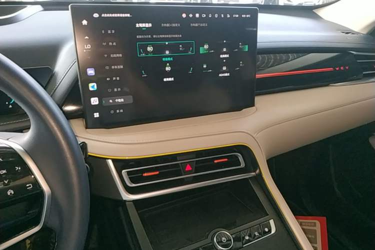Used Wey Macchiato 2021 1.5L DHT Master Edition Audio And AC Panel