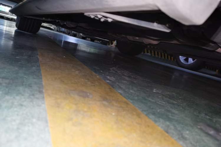 Used Wey Macchiato 2021 1.5L DHT Master Edition Chassis Rear Left