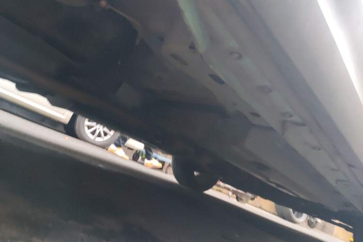 Used Wey Macchiato 2021 1.5L DHT Master Edition Chassis Rear Right