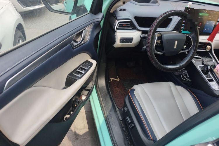 Used Wey Macchiato 2021 1.5L DHT Master Edition Driver Seat