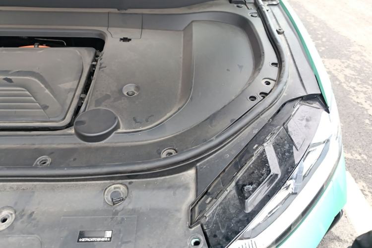 Used Wey Macchiato 2021 1.5L DHT Custom Edition Engine Bay Left