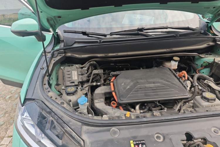 Used Wey Macchiato 2021 1.5L DHT Custom Edition Engine Bay Right