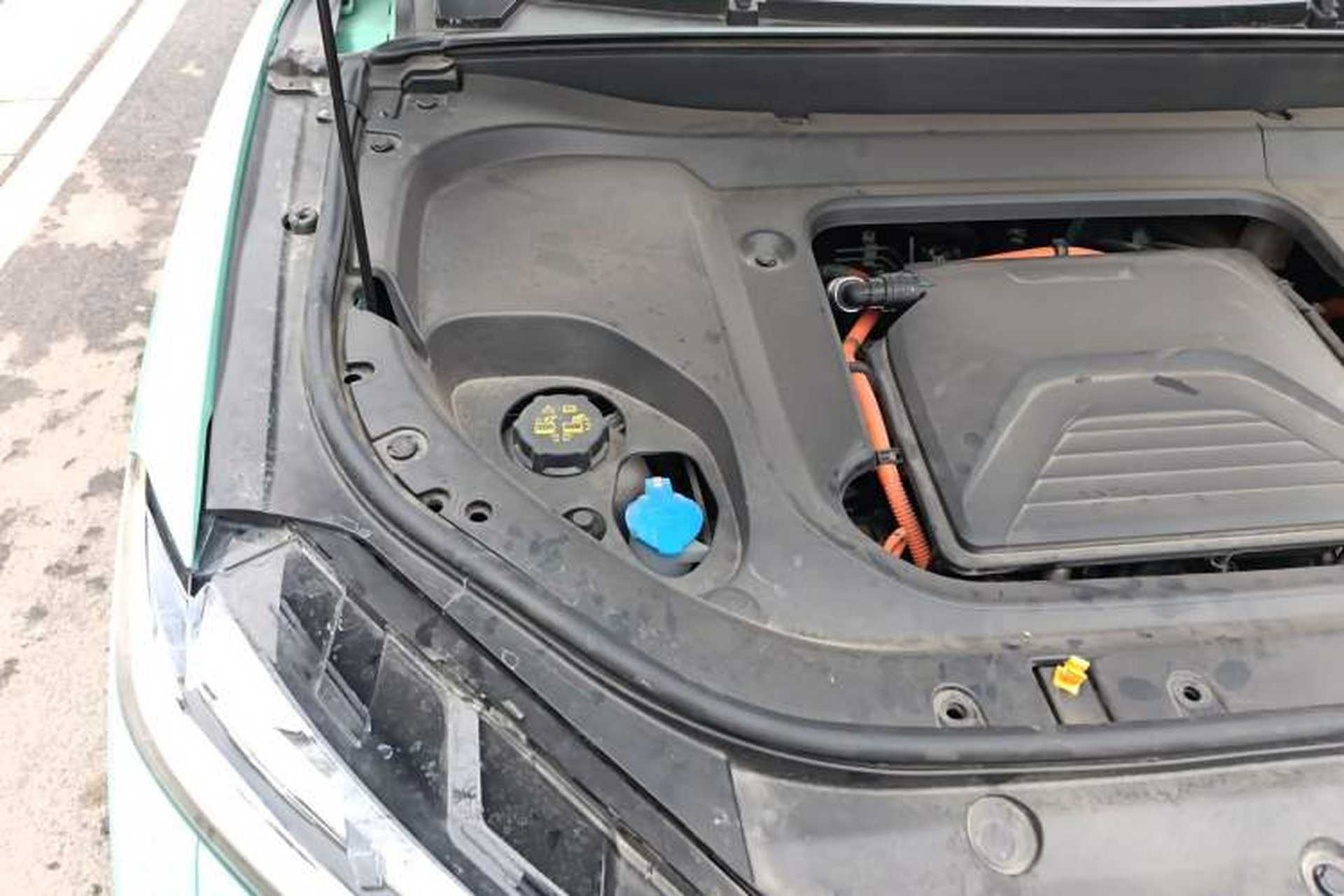 Used Wey Macchiato 2021 1.5L DHT Custom Edition Engine Bay Right
