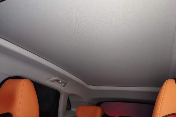 Used Wey Macchiato 2021 1.5L DHT Master Edition Headliner