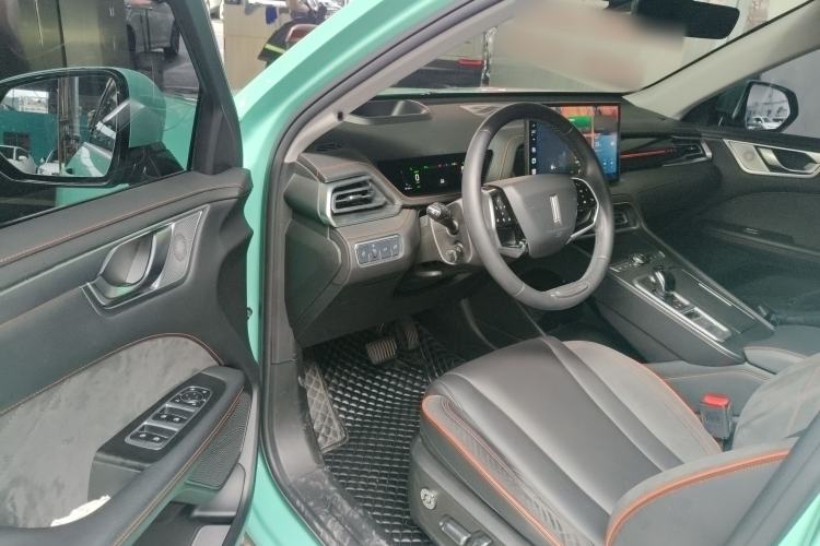 Used Wey Macchiato 2021 1.5L DHT Master Edition Interior 3