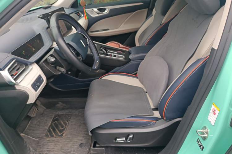 Used Wey Macchiato 2021 1.5L DHT Custom Edition Left Front Seat