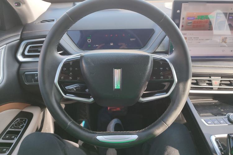 Used Wey Macchiato 2021 1.5L DHT Master Edition Steering Wheel
