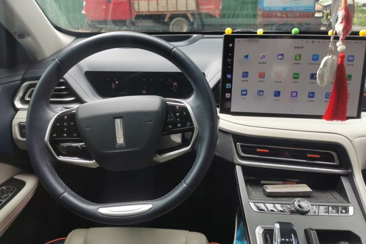 Used Wey Macchiato 2021 1.5L DHT Master Edition Steering Wheel