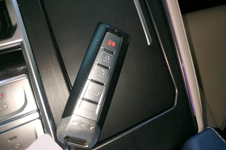 Used Wey Macchiato 2021 1.5L DHT Master Edition Vehicle Key