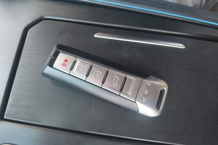 Used Wey Macchiato 2021 1.5L DHT Master Edition Vehicle Key