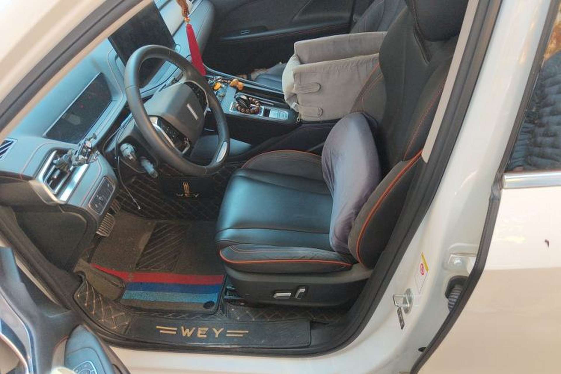 Used Wey Macchiato 2021 1.5L DHT Custom Edition Driver Seat