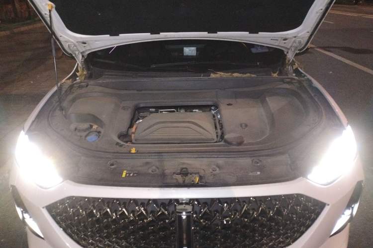 Used Wey Macchiato 2021 1.5L DHT Master Edition Engine Bay