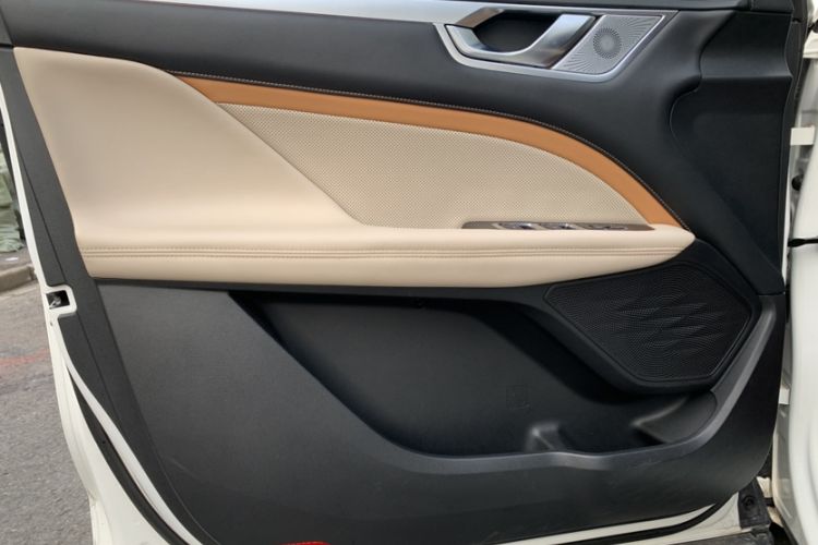 Used Wey Macchiato 2021 1.5L DHT Master Edition Interior 11