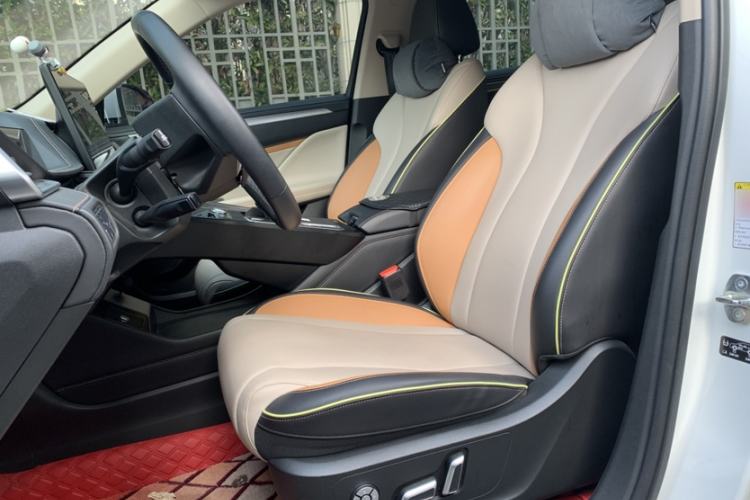 Used Wey Macchiato 2021 1.5L DHT Master Edition Interior 15
