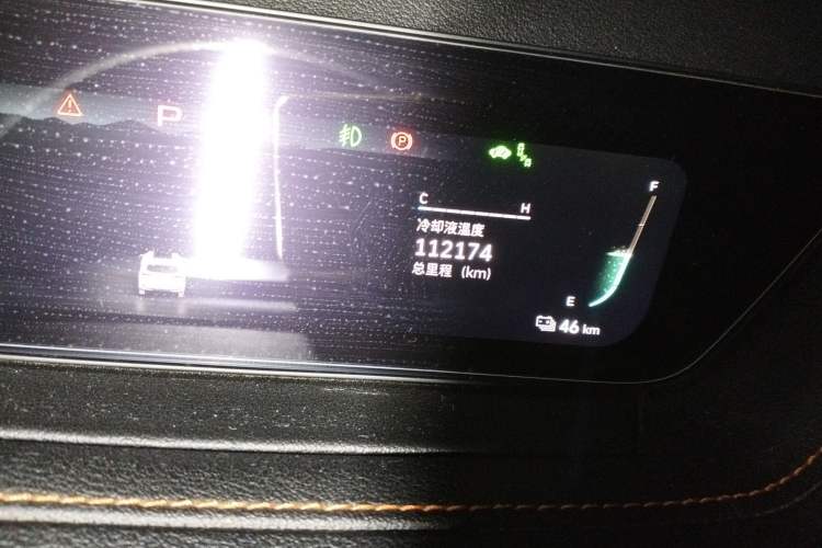 Used Wey Macchiato 2021 1.5L DHT Master Edition Odometer Close Up