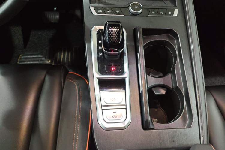 Used Wey Macchiato DHT-PHEV 2021 1.5L Special Edition Gear Lever