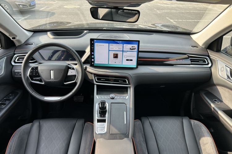 Used Wey Macchiato DHT-PHEV 2021 1.5L Master Edition Interior 4