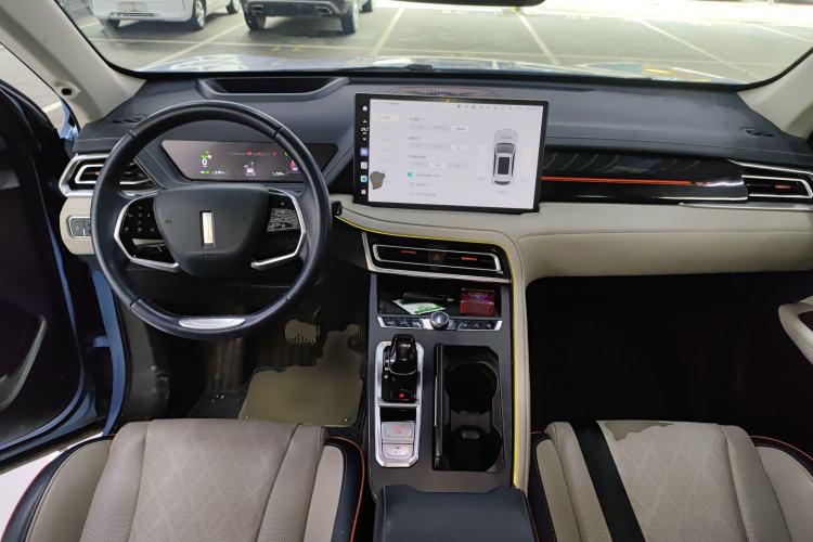 Used Wey Macchiato DHT-PHEV 2021 1.5L Master Edition Center Console