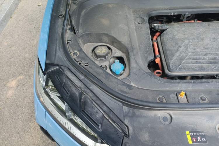 Used Wey Macchiato DHT-PHEV 2021 1.5L Master Edition Engine Bay Right