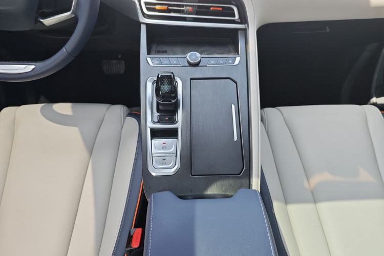 Used Wey Macchiato DHT-PHEV 2021 1.5L Special Edition Gear Lever