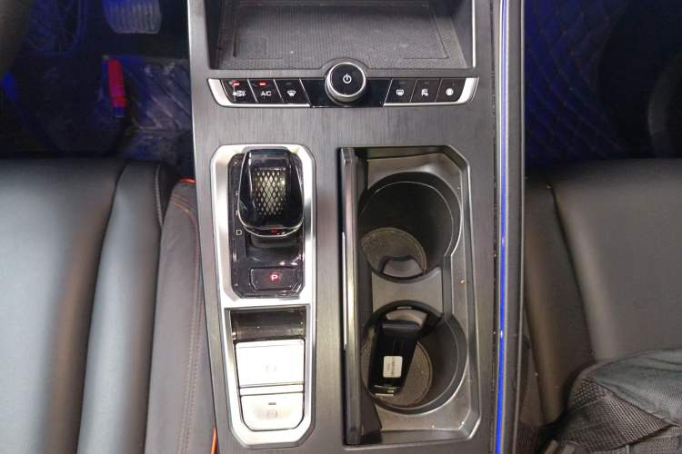 Used Wey Macchiato DHT-PHEV 2021 1.5L Special Edition Gear Lever