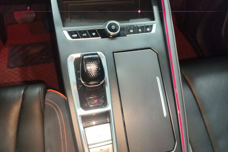 Used Wey Macchiato DHT-PHEV 2021 1.5L Master Edition Gear Lever