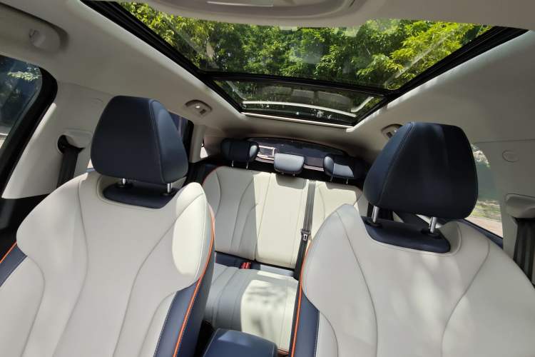 Used Wey Macchiato DHT-PHEV 2021 1.5L Special Edition Headliner