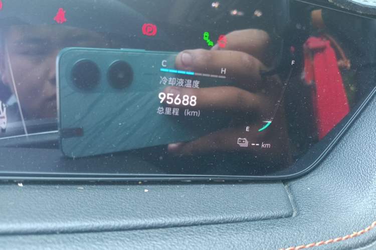 Used Wey Macchiato DHT-PHEV 2021 1.5L Master Edition Odometer Close Up