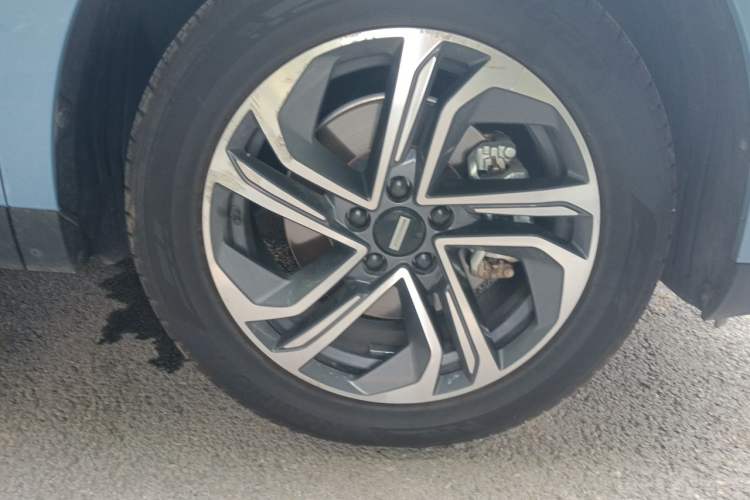 Used Wey Macchiato DHT-PHEV 2021 1.5L Master Edition Right Front Wheel Hub