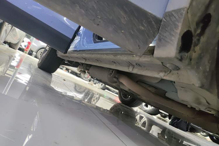 Used Wey Macchiato DHT-PHEV 2021 1.5L Master Edition Right Side Sill