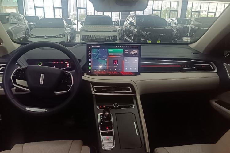 Used Wey Macchiato DHT-PHEV 2021 1.5L Master Edition Center Console