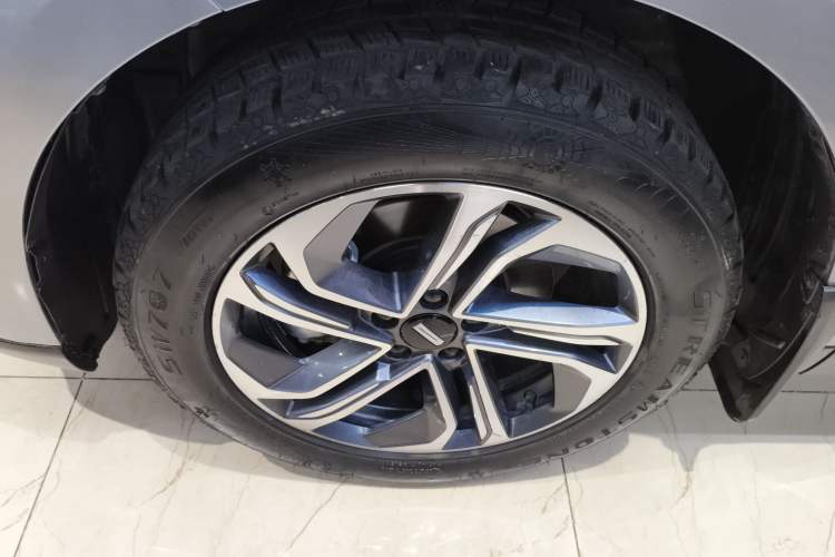 Used Wey Macchiato DHT-PHEV 2021 1.5L Special Edition Left Front Wheel Hub