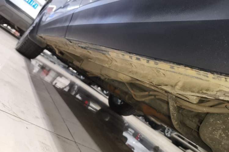 Used Wey Macchiato DHT-PHEV 2021 1.5L Special Edition Left Side Sill