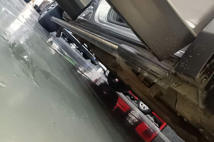 Used Wey Macchiato DHT-PHEV 2021 1.5L Master Edition Right Side Sill