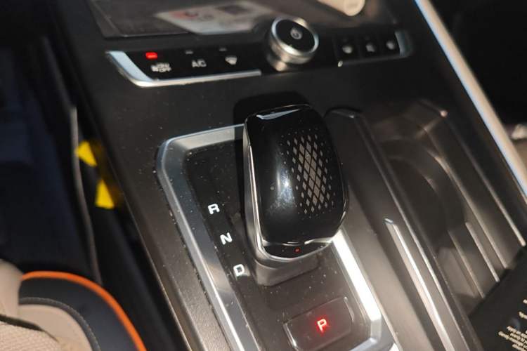 Used Wey Macchiato DHT-PHEV 2021 1.5L Master Edition Gear Lever