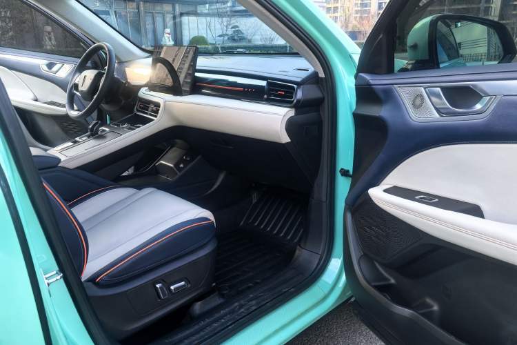 Used Wey Macchiato DHT-PHEV 2021 1.5L Master Edition Interior 4