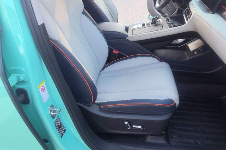 Used Wey Macchiato DHT-PHEV 2021 1.5L Master Edition Right Front Seat
