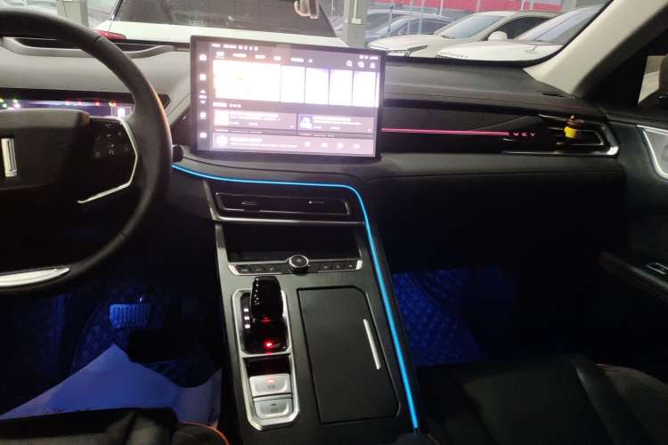 Used Wey Macchiato DHT-PHEV 2021 1.5L Master Edition Audio And AC Panel