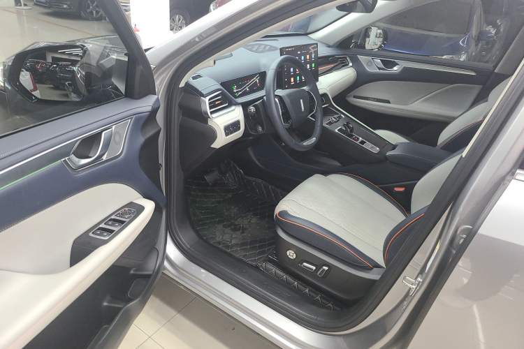 Used Wey Macchiato DHT-PHEV 2021 1.5L Master Edition Interior 2