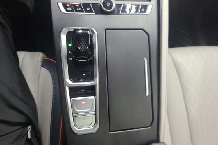 Used Wey Macchiato DHT-PHEV 2021 1.5L Master Edition Interior 6