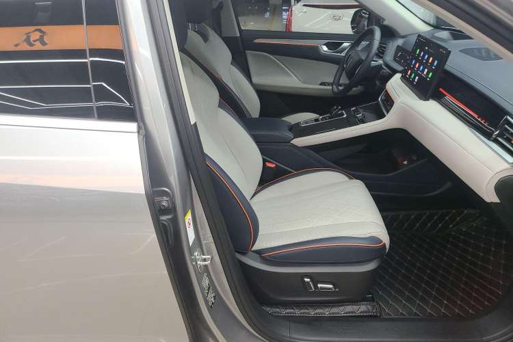 Used Wey Macchiato DHT-PHEV 2021 1.5L Master Edition Right Front Seat