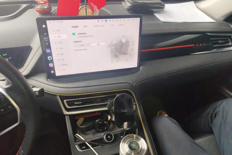 Used Wey Macchiato DHT-PHEV 2021 1.5L Master Edition Audio And AC Panel