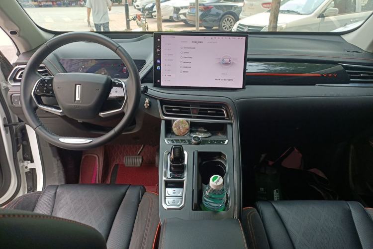 Used Wey Macchiato DHT-PHEV 2021 1.5L Master Edition Center Console