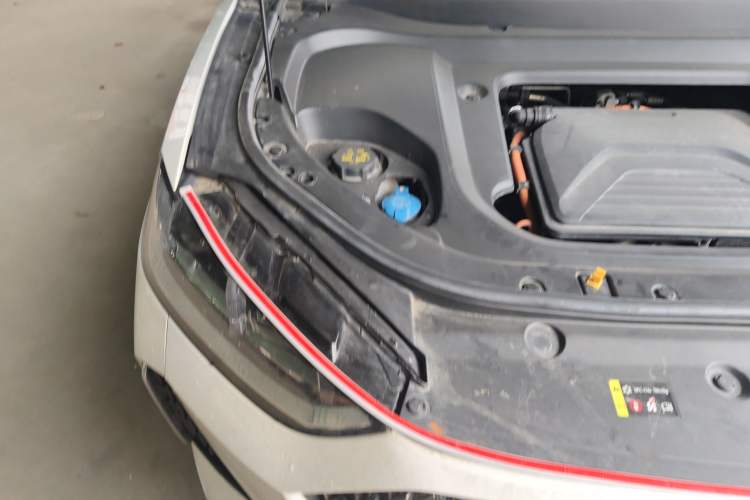 Used Wey Macchiato DHT-PHEV 2021 1.5L Master Edition Engine Bay Right
