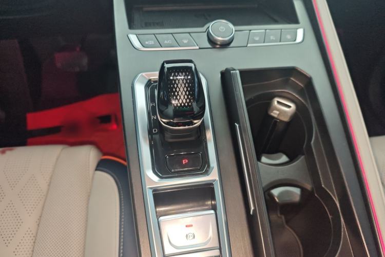 Used Wey Macchiato DHT-PHEV 2021 1.5L Master Edition Gear Lever