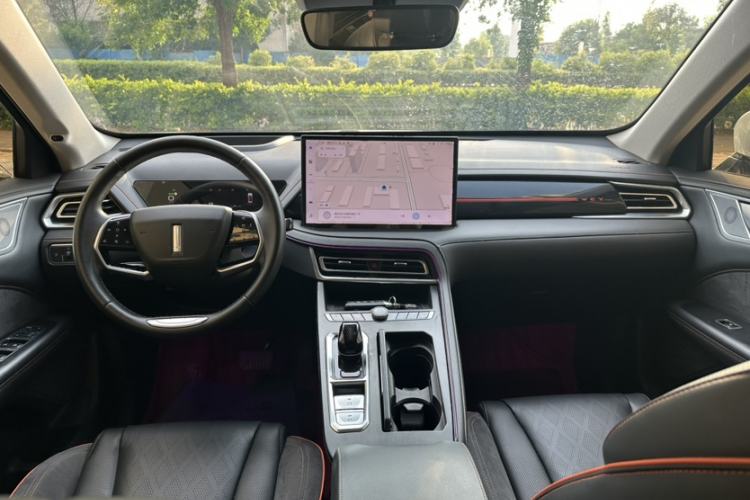 Used Wey Macchiato DHT-PHEV 2021 1.5L Master Edition Interior 4